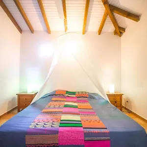  Hostel Sunset Surf Camp